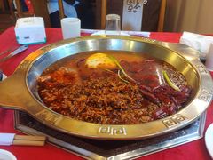 -山城年华老火锅(玉林店)