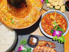 -觅山云南菜(泊富ICITY店)