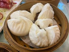 蜜汁叉烧包-万山楼海鲜酒家·二十三年老字号