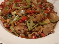 -爱碗亭·鲜炒湖南菜(壹城中心店)