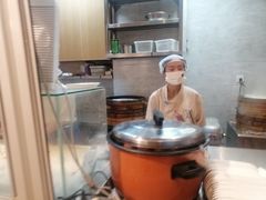 -李与白包子铺(桐梓林店)
