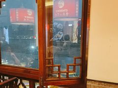 -小天鹅火锅·一线江景洪鼎旗舰店(洪崖洞店)