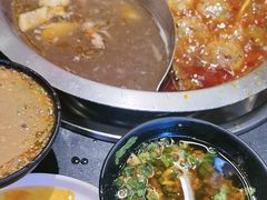 -沸炉重庆老火锅(军事博物馆店)