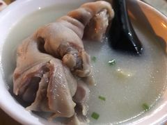 -雷祖芳老妈蹄花店