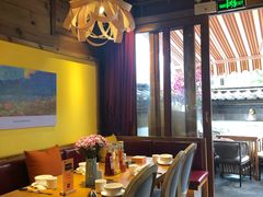 -隔壁老王·家常云南菜(花巷店)