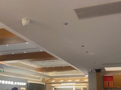 -肥肥虾庄·金牌油焖大虾(汉口城市广场店)