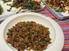 -香巴拉云南餐厅(华莱坞店)