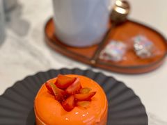 -潮一不贰·西式简餐·法式甜品(外滩店)