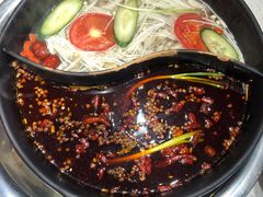 鸳鸯锅-钢管厂五区小郡肝火锅串串香(清河店)