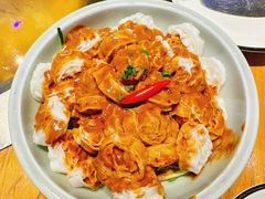 -山河屯铁锅炖·非遗东北菜(南山店)