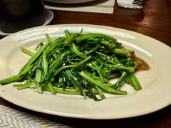 -Phensiri Thai Restaurant