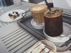 -UNI UNI(环亚凯瑟琳店)