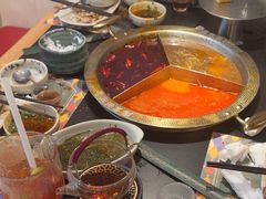 -廖掌柜·重庆鲜货火锅(上海首店)