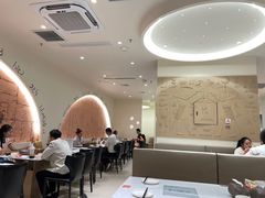 -小茉庐和牛自助火锅(龙湖万达店)