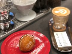 柠檬磅蛋糕LemonPoundCake-NokNok Coffee(宽窄巷子店)