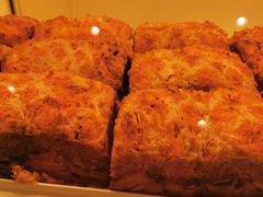 -HOT CRUSH趁热集合·现烤面包(上海环球港店)