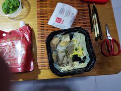 -牛汤哥慢熬牛肉汤(五道口店)