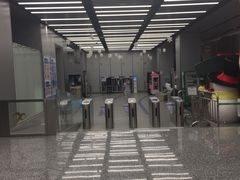 -冰纷万象滑冰场(南山万象天地店)