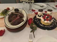 特色澳洲和牛战斧牛排-Kathleen's Waitan 凯圣琳江景西餐厅(外滩店)