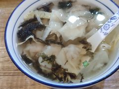 榨菜鲜肉小馄饨-景芳周大姐(国大城市广场店)