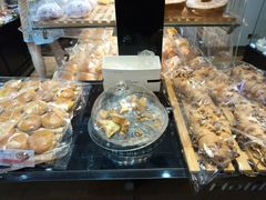 -好利来(彩香店)