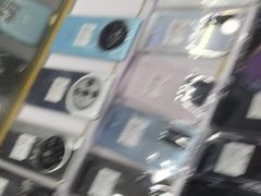 -修卜凡二手严选店·手机维修·回收租赁(川沙地铁站店)