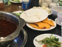-冯记香辣兔火锅(茶店子总店)
