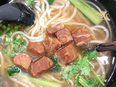 卤味坨坨牛肉米线-张飞牛肉(观前街店)