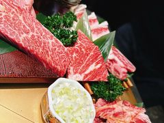 -铭牛烧肉·和牛海鲜自助(高新月牙湖店)