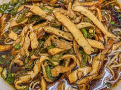 青椒干子肉丝干拌面-高邮面馆(明瓦廊店)