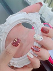 -芊屿芊浔美甲