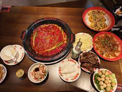 -牛市坎火锅(建设路店)