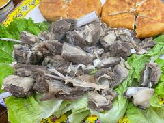 -乡土特色.冷锅鱼.牦牛肉汤锅