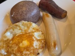 -筠咖啡西餐厅(上海国展宝龙丽筠酒店)