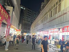-东门町美食街