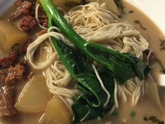 -百事佳烧鸭牛腩(上海虹桥站店)