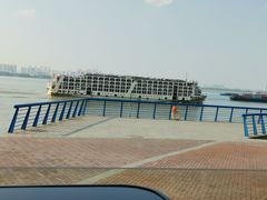 -游心咖啡(青山滨江店)