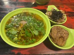 -张记牛肉面馆(天津路店)