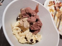 -黑金·寻焰自助百汇·烤肉·火锅(中街店)