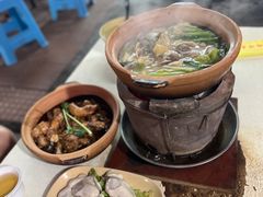 -雄伟美食(高沙中街店)
