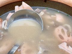 莲藕猪杂汤-牛杂大叔(园岭总店)