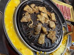 -胡悦里韩式烤肉(芝罘万达广场店)
