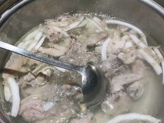 -喃喃椰·糟粕醋·椰子鸡火锅(七堡花园店)