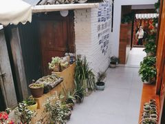 -小厨子私房菜·云南美食店