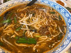 云南小锅米线-呐咪傣园·云南菜(石厦店)