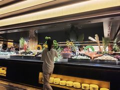 -钱小奴海鲜自助黑金店(杭州滨江龙湖店)