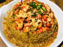 龙虾捞饭-叶派龙虾•招牌香辣蟹·海鲜(中海国际店)