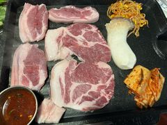 -Dombe豚(黑猪肉街店)