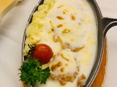俄式奶汁焗鳜鱼-马迭尔西餐厅(中央大街店)