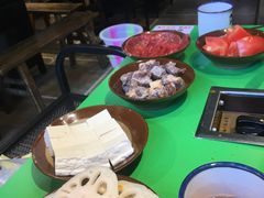 -周幺妹重庆老火锅(银泰城总店)